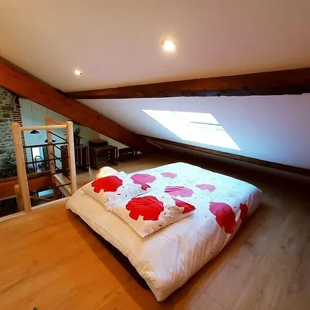 La Grange De Marie A St Angel - Magnifique Grange Renovee En Loft Pour 1 A 6 Pers Vakantiehuis *